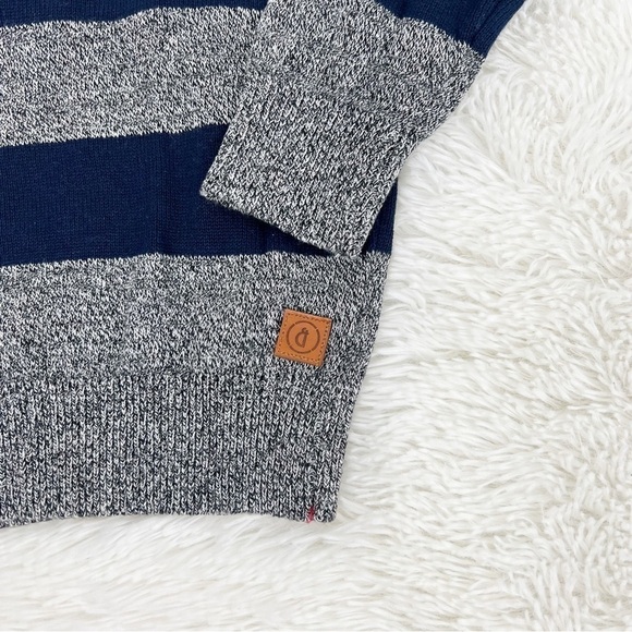 Boys Striped Sweater Size 12-18 months - Picture 3 of 9